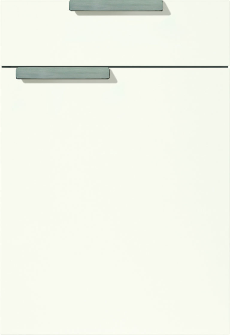 Focus 470 Alpine White Ultra High Gloss Door 768x1115 1