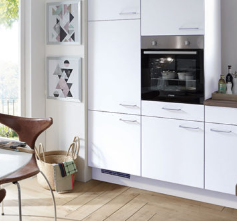 Touch 332 Alpine White Supermatt Modern Kitchen 738x520crop 531x334 1